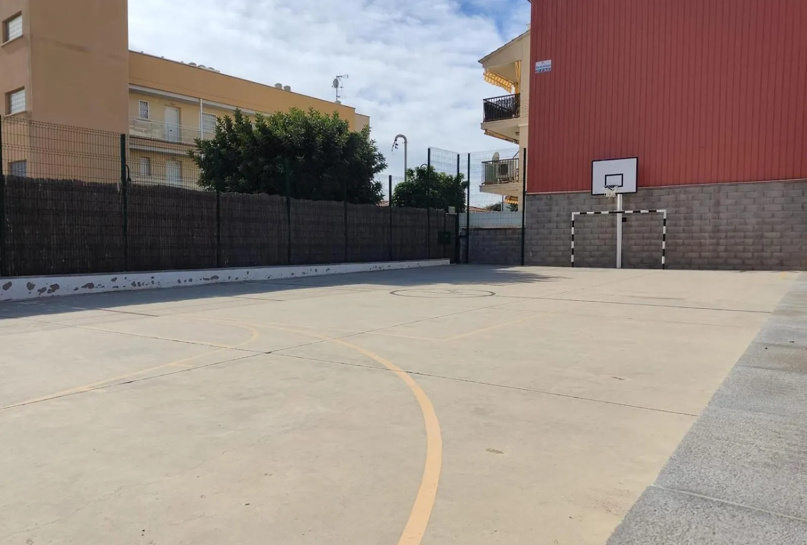 Apartamento En Roda De Bara 0*, Roda de Bera Spain